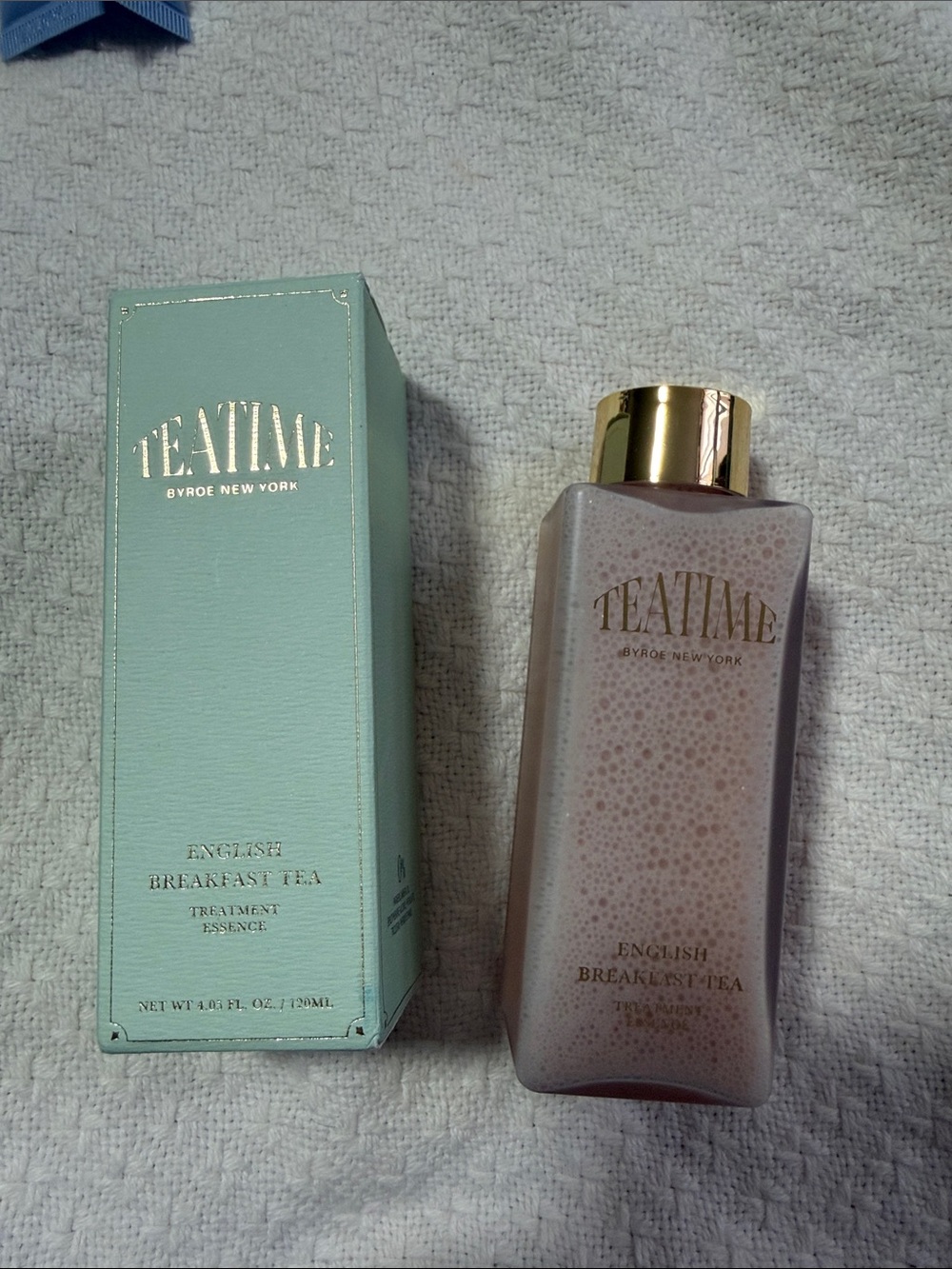English Breakfast Tea Treatment Essence - Pink Bottle